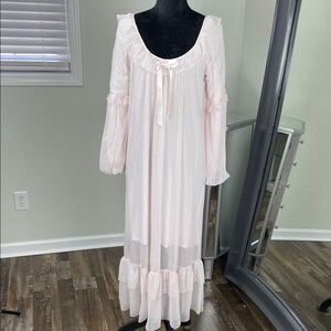 S Princess L Women’s Vintage Victorian Sheer Nightgown Size M